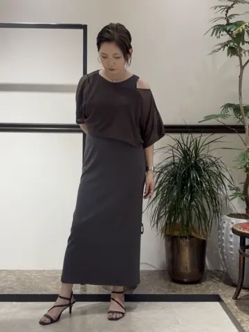 GRACE CONTINENTAL N.YURI コーディネート画像