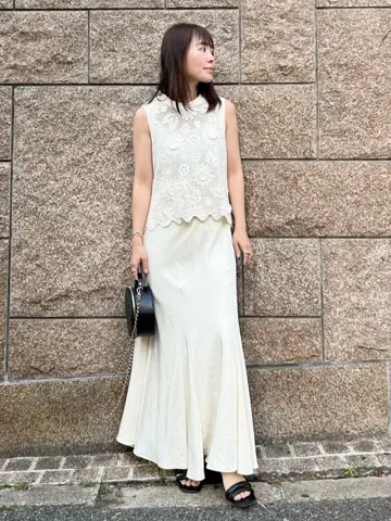 GRACE CONTINENTAL 古川温子 コーディネート画像