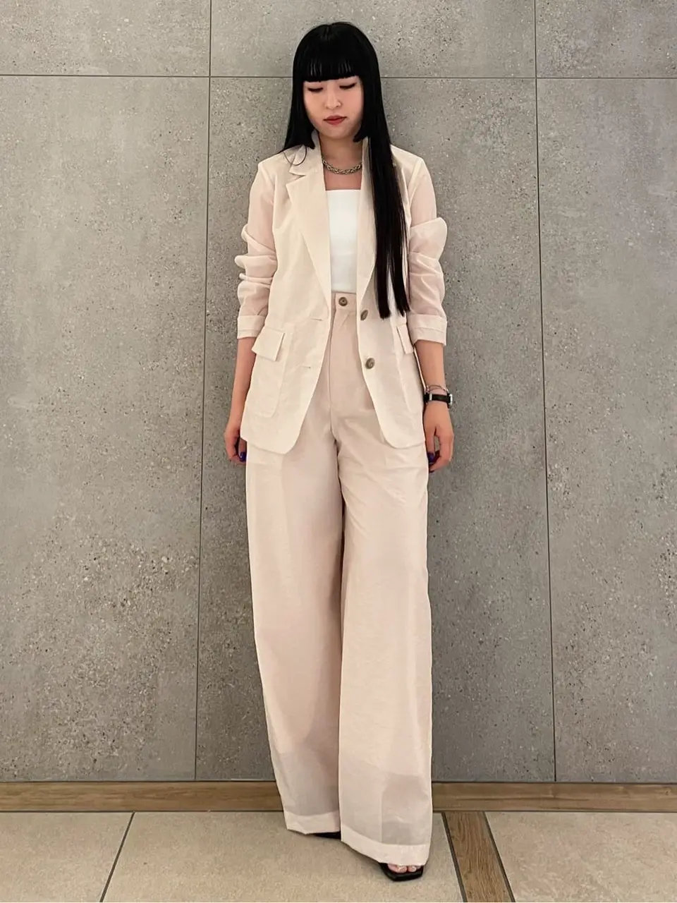 GRACE CONTINENTAL 清水　杏梨 コーディネート画像