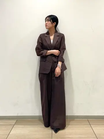 GRACE CONTINENTAL yoshi コーディネート画像