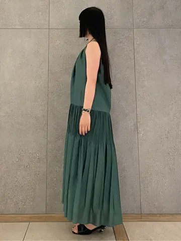 GRACE CONTINENTAL 清水　杏梨 コーディネート画像