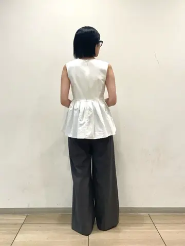 GRACE CONTINENTAL yoshi コーディネート画像