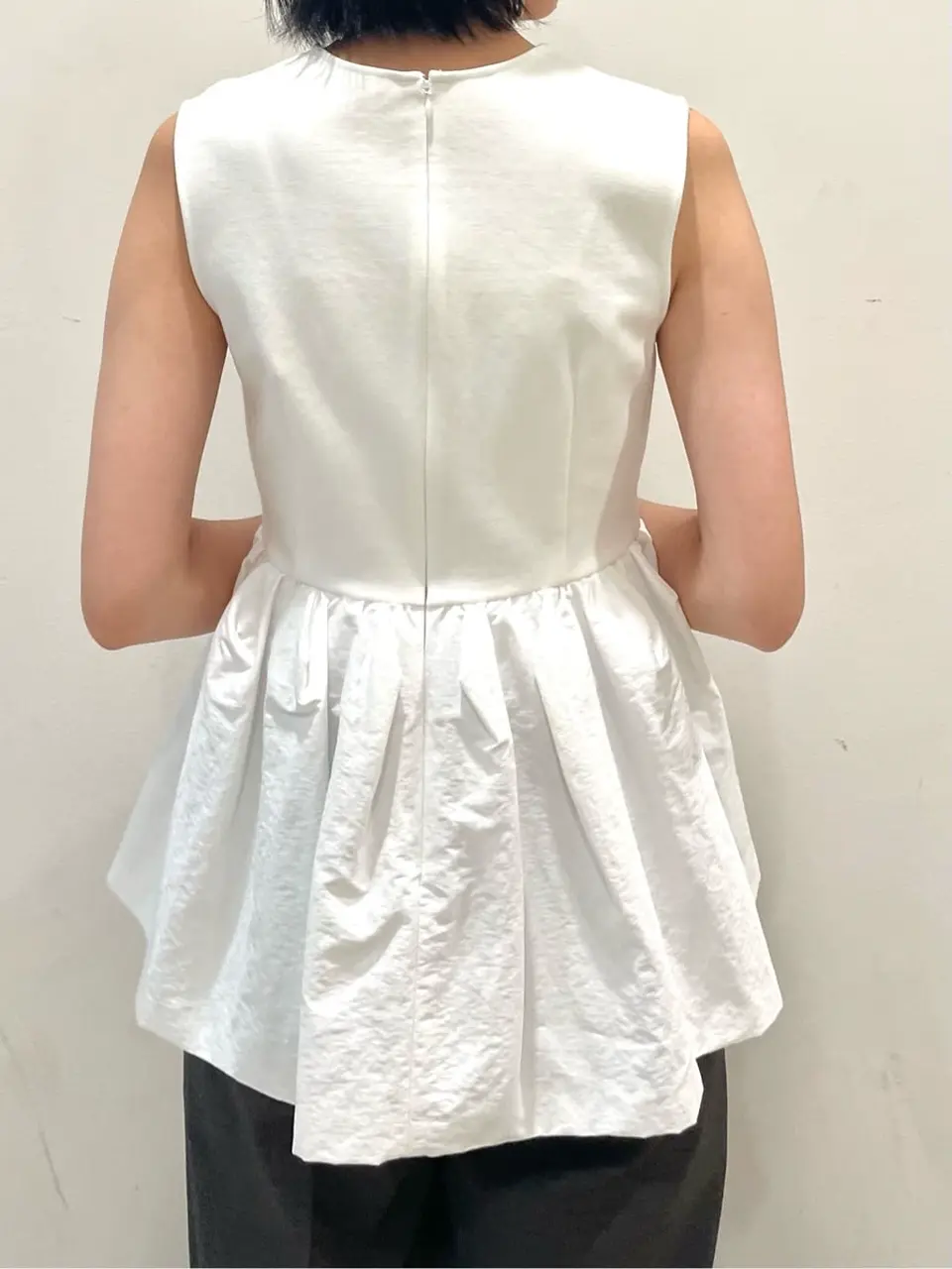 GRACE CONTINENTAL yoshi コーディネート画像