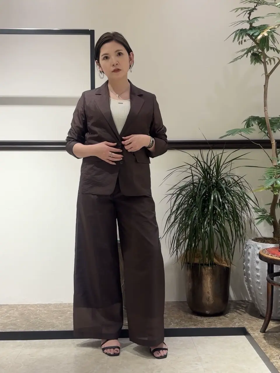 GRACE CONTINENTAL N.YURI コーディネート画像