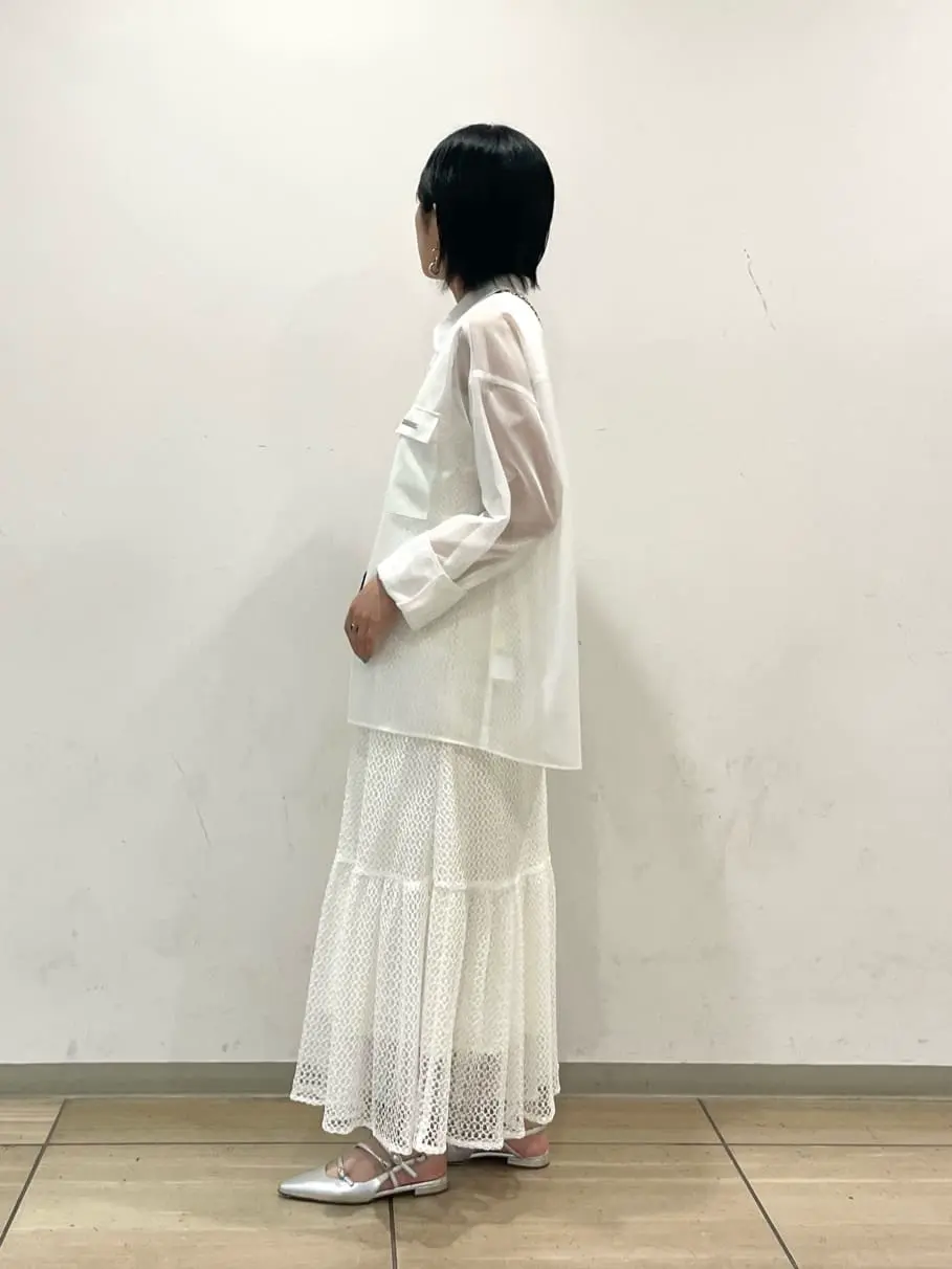 GRACE CONTINENTAL yoshi コーディネート画像