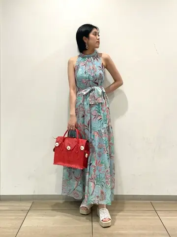 GRACE CONTINENTAL yoshi コーディネート画像