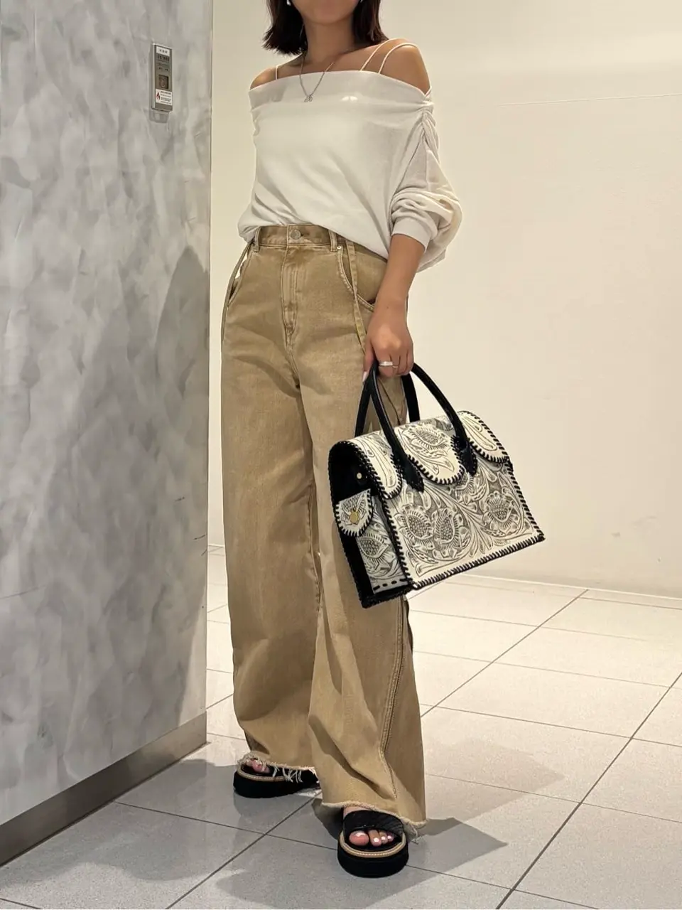 GRACE CONTINENTAL 岩永 春佳 コーディネート画像