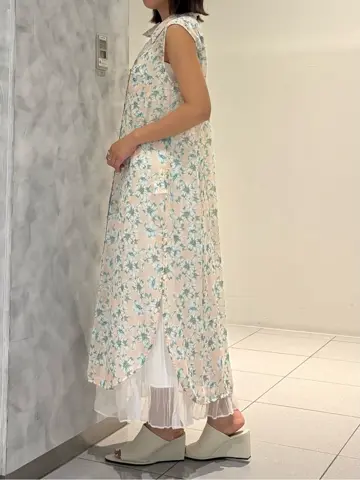 GRACE CONTINENTAL 岩永 春佳 コーディネート画像