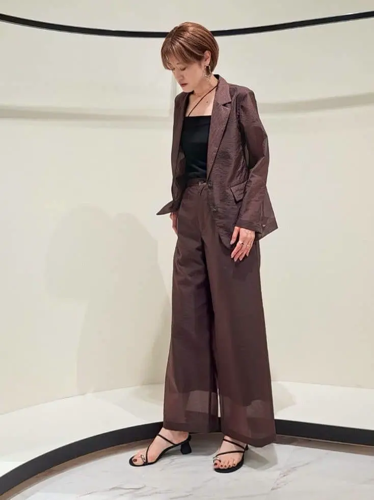 GRACE CONTINENTAL 今野　志保 コーディネート画像