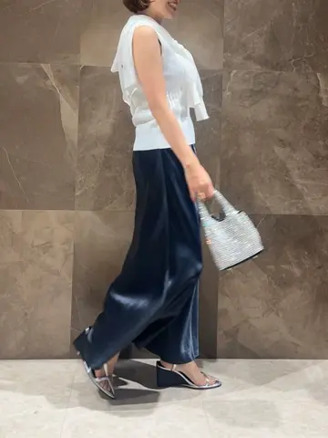 GRACE CONTINENTAL 穐山　香織 コーディネート画像