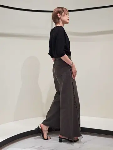 GRACE CONTINENTAL 今野　志保 コーディネート画像