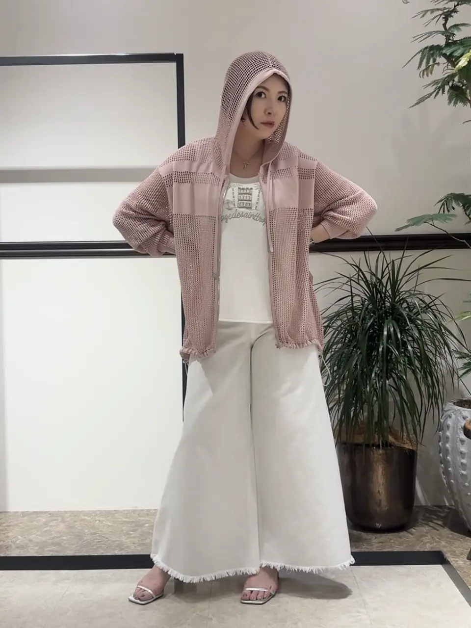 GRACE CONTINENTAL N.YURI コーディネート画像