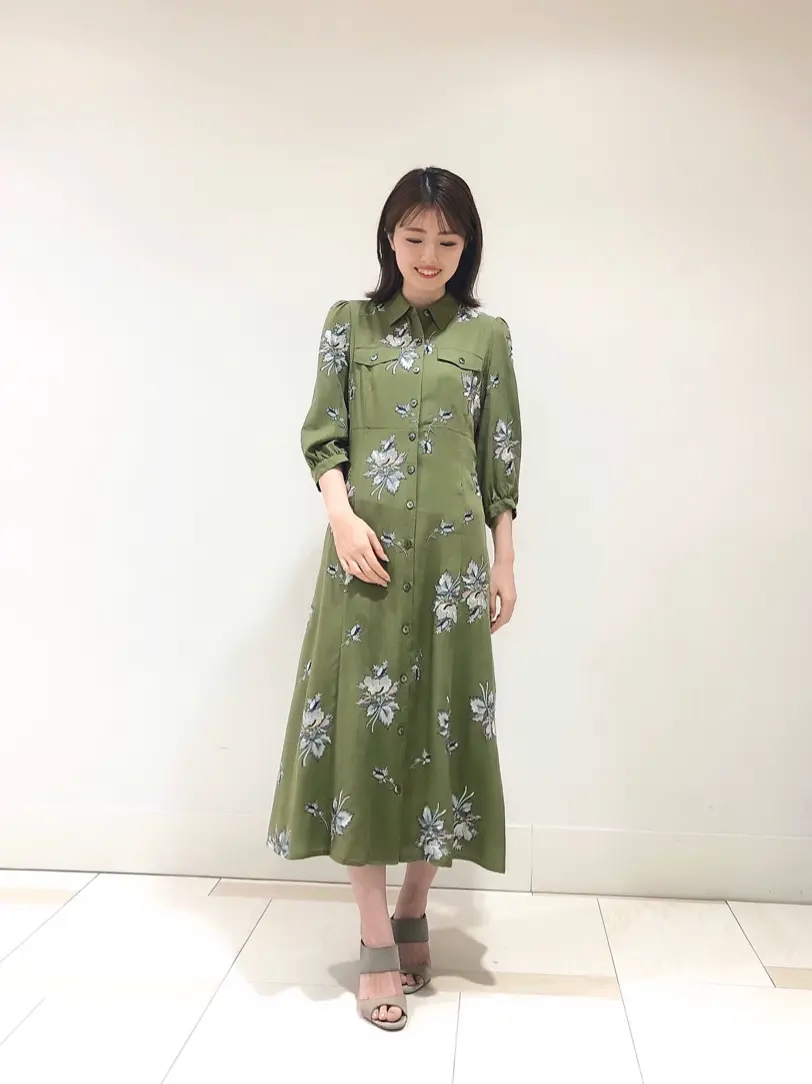 GRACE CONTINENTAL minami コーディネート画像