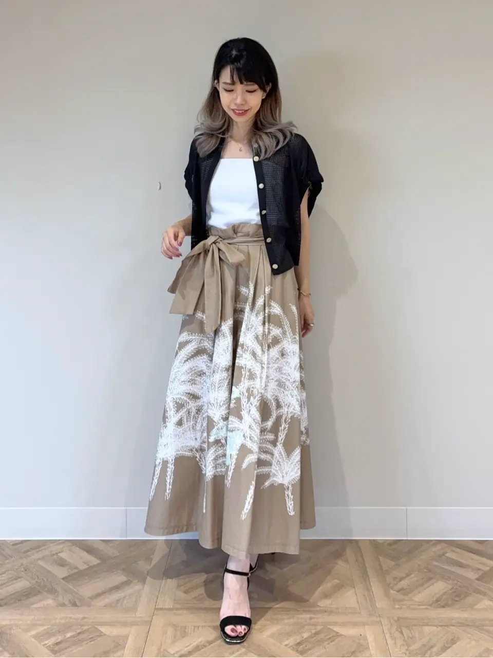 GRACE CONTINENTAL FUKUSHIMA YURIE コーディネート画像