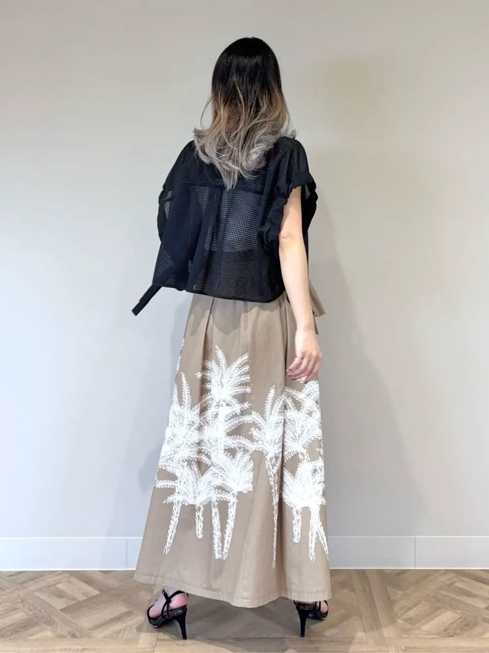 GRACE CONTINENTAL FUKUSHIMA YURIE コーディネート画像