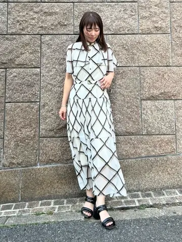 GRACE CONTINENTAL 古川温子 コーディネート画像