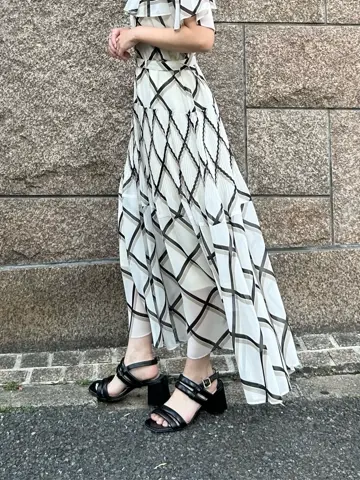 GRACE CONTINENTAL 古川温子 コーディネート画像