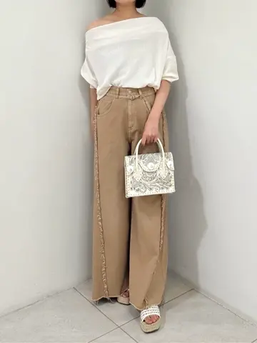 GRACE CONTINENTAL MORITA AI コーディネート画像