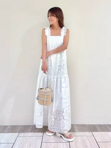 GRACE CONTINENTAL yukimi yonee コーディネート画像