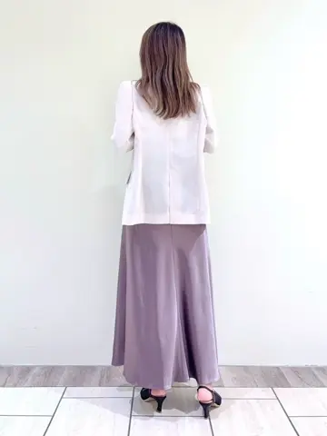 GRACE CONTINENTAL yukimi yonee コーディネート画像