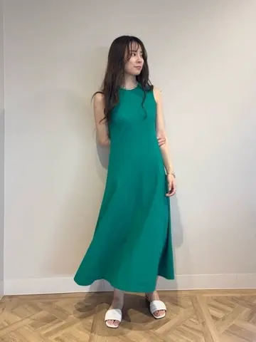 GRACE CONTINENTAL Hikaru Okada コーディネート画像