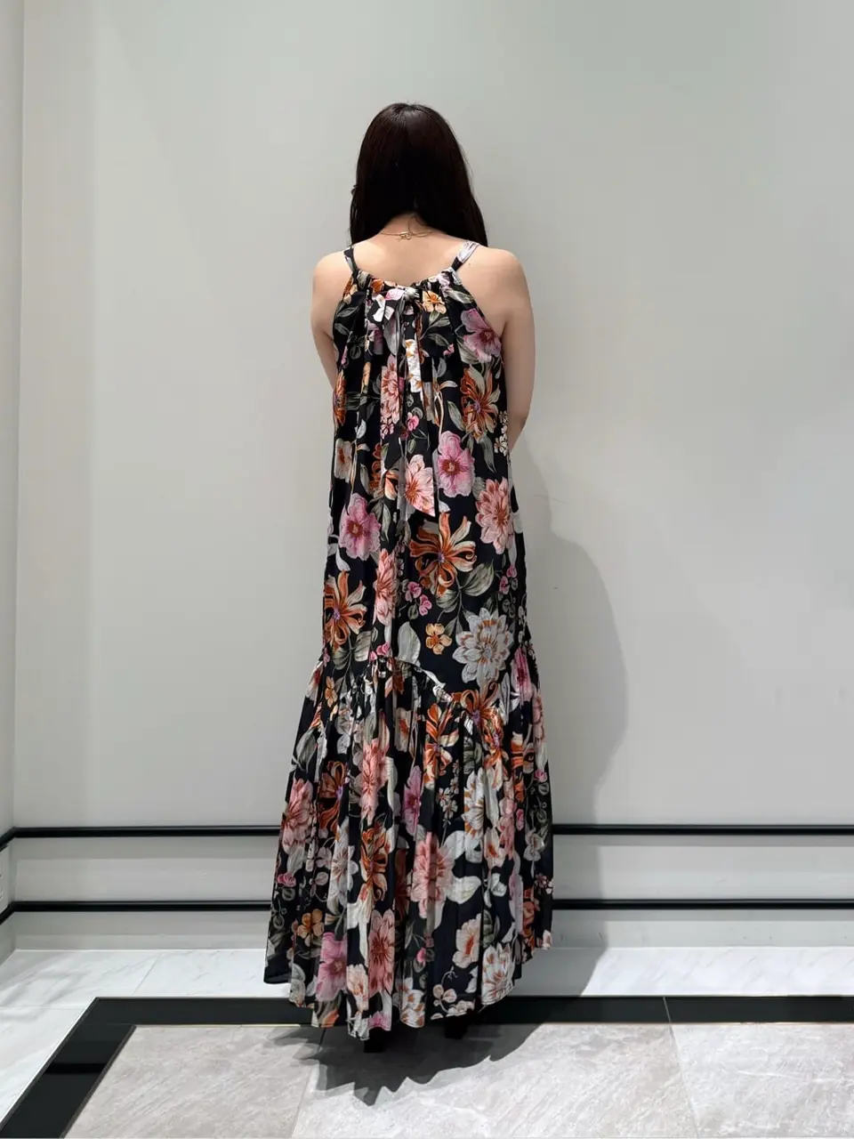 GRACE CONTINENTAL MOMOKO コーディネート画像