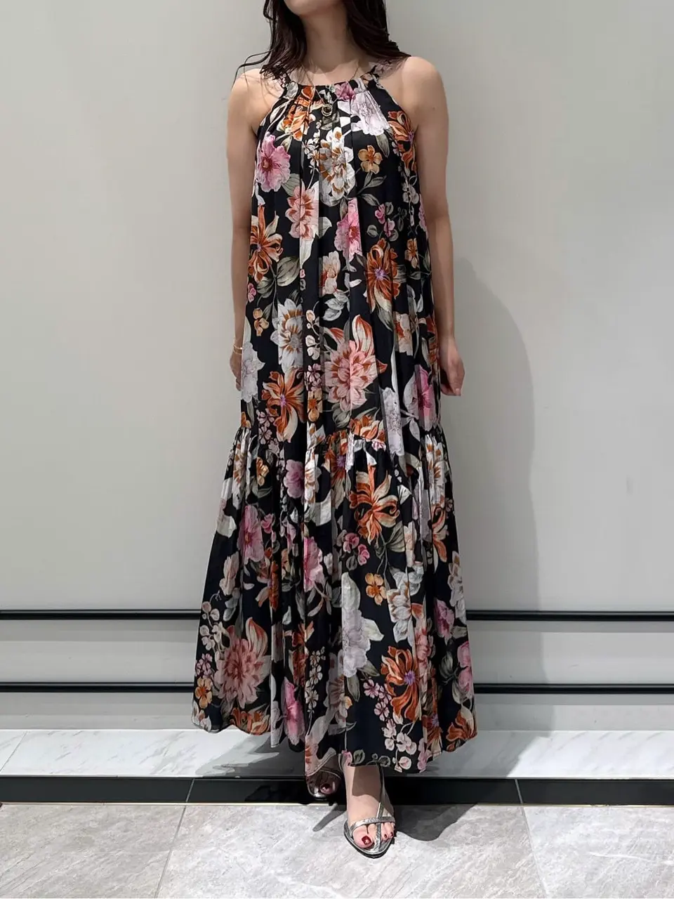 GRACE CONTINENTAL MOMOKO コーディネート画像