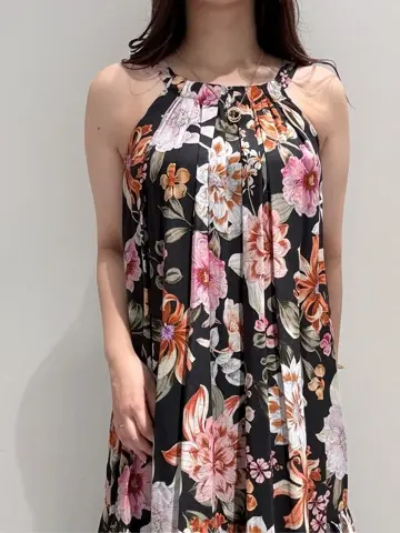 GRACE CONTINENTAL MOMOKO コーディネート画像