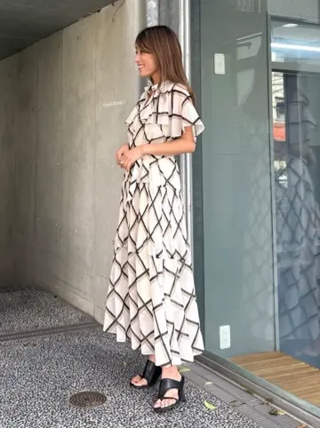 GRACE CONTINENTAL yukimi yonee コーディネート画像