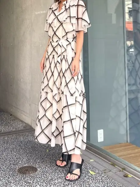 GRACE CONTINENTAL yukimi yonee コーディネート画像