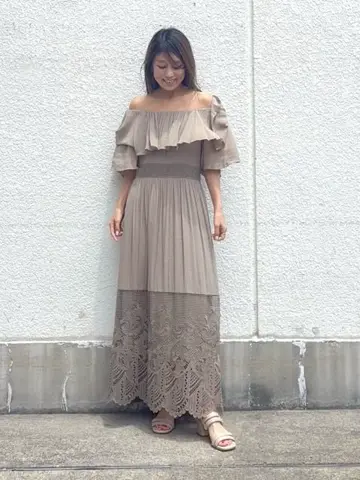 GRACE CONTINENTAL yukimi yonee コーディネート画像