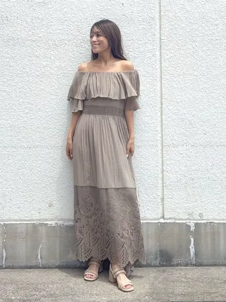 GRACE CONTINENTAL yukimi yonee コーディネート画像