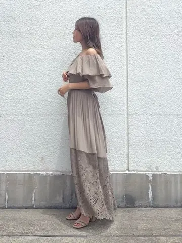 GRACE CONTINENTAL yukimi yonee コーディネート画像