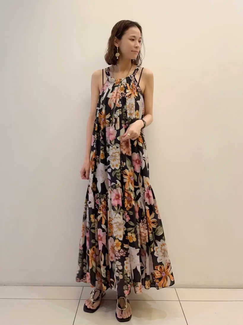 GRACE CONTINENTAL 亀田 未希 コーディネート画像