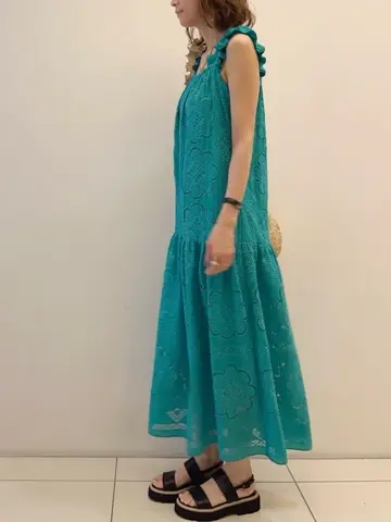 GRACE CONTINENTAL 亀田 未希 コーディネート画像