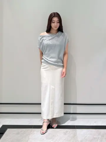 GRACE CONTINENTAL MOMOKO コーディネート画像