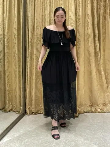 GRACE CONTINENTAL 泉　敦子 コーディネート画像