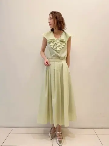 GRACE CONTINENTAL 亀田 未希 コーディネート画像