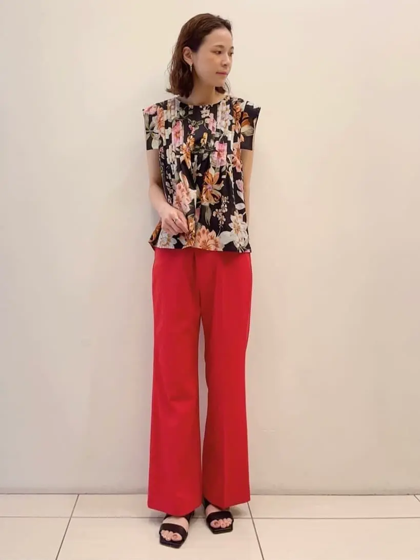 GRACE CONTINENTAL 亀田 未希 コーディネート画像