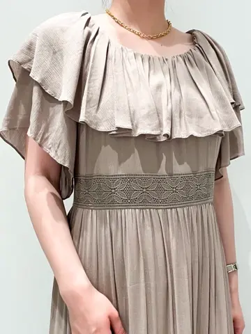 GRACE CONTINENTAL CHISAKO.S コーディネート画像