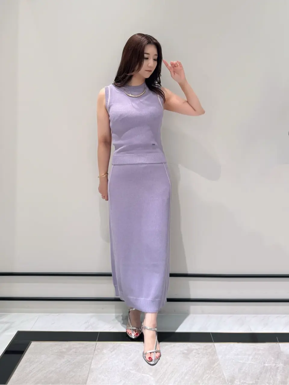 GRACE CONTINENTAL MOMOKO コーディネート画像