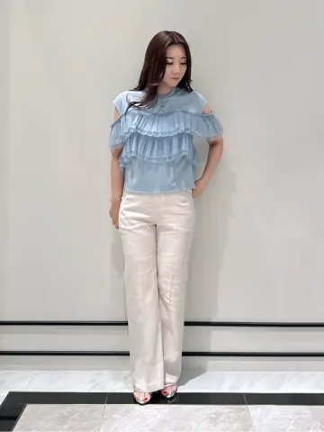 GRACE CONTINENTAL MOMOKO コーディネート画像