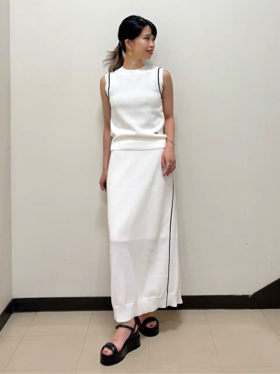 GRACE CONTINENTAL FUKUSHIMA YURIE コーディネート画像