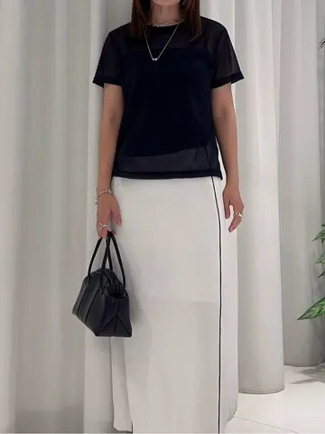 GRACE CONTINENTAL 古川温子 コーディネート画像