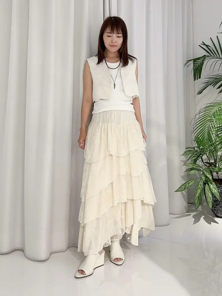 GRACE CONTINENTAL 古川温子 コーディネート画像