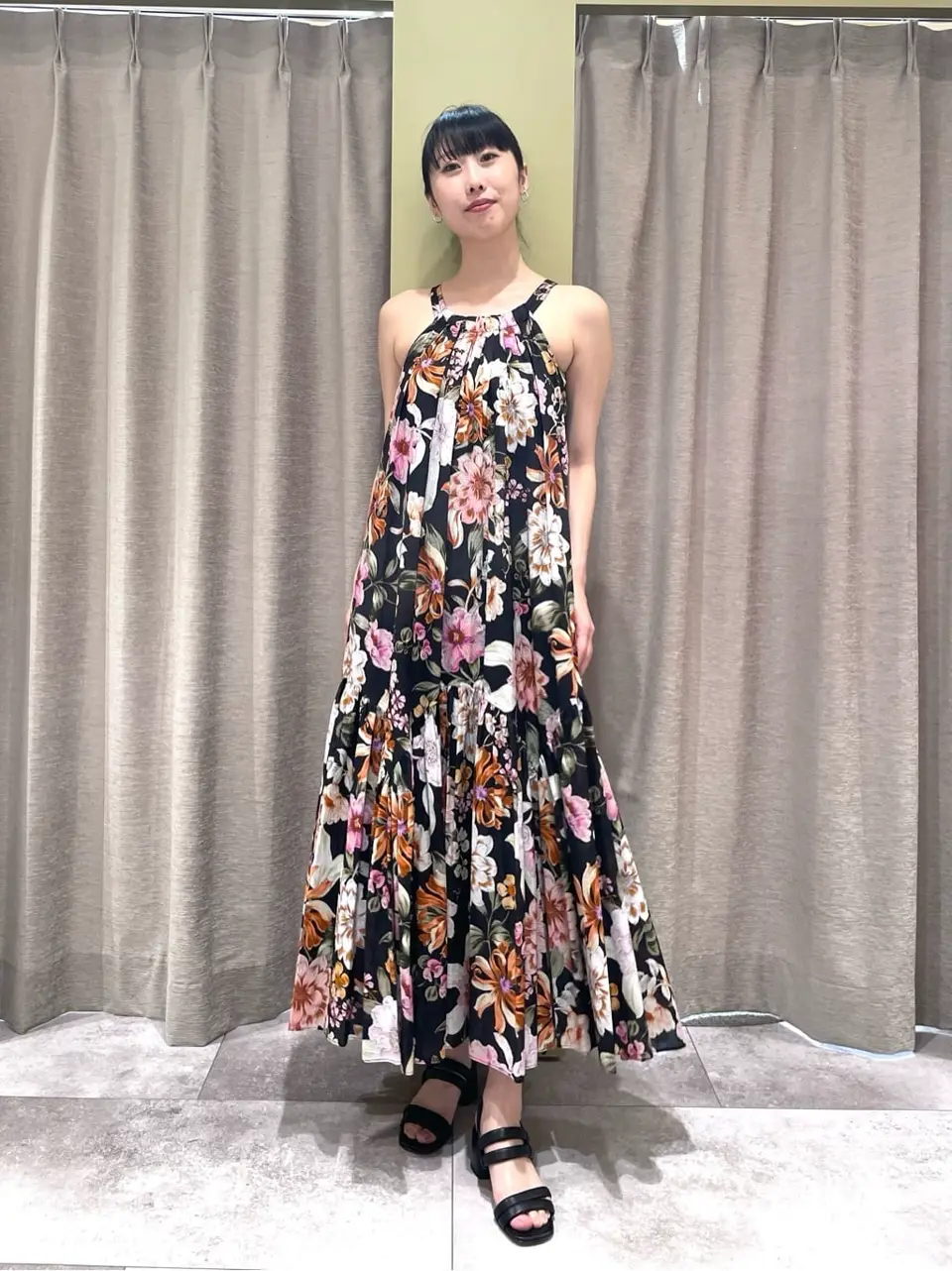 GRACE CONTINENTAL 端場　わかな コーディネート画像