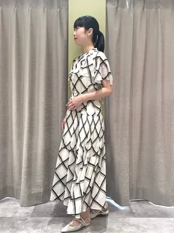 GRACE CONTINENTAL 端場　わかな コーディネート画像