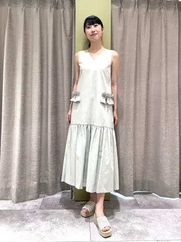 GRACE CONTINENTAL 端場　わかな コーディネート画像