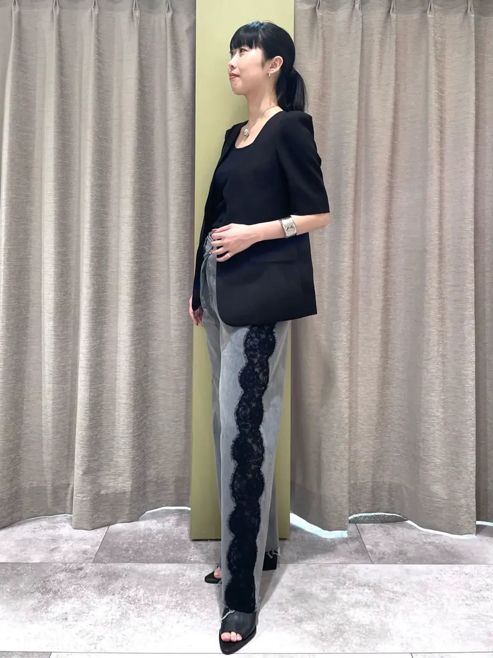 GRACE CONTINENTAL 端場　わかな コーディネート画像