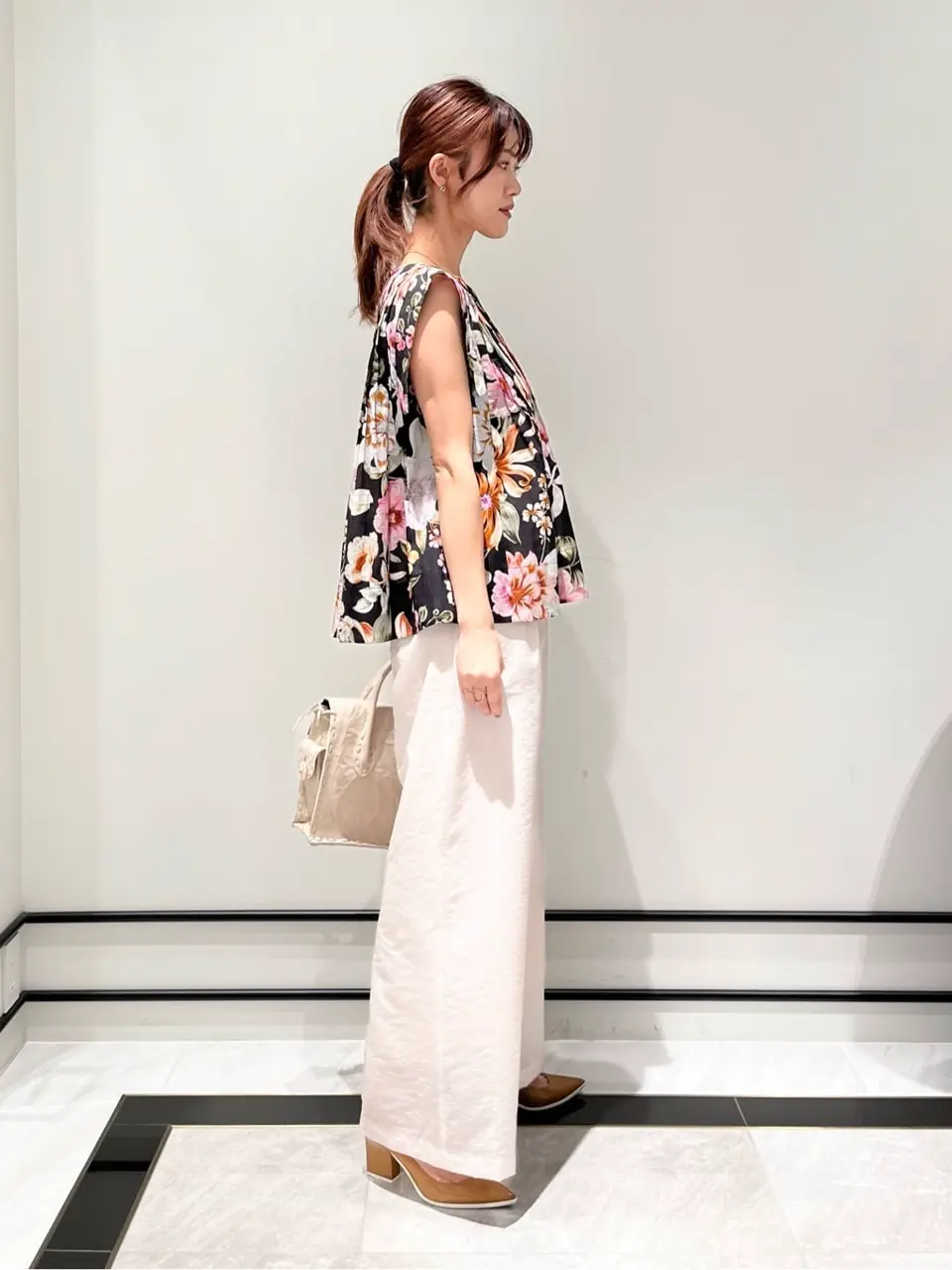 GRACE CONTINENTAL A.Kameyama コーディネート画像